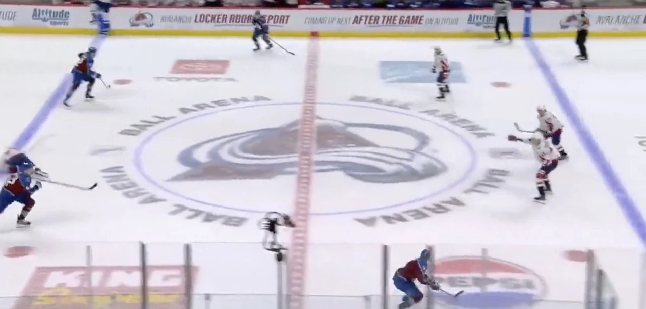 Joey Daccord Reading a Rush and React-vs-Block Decisions Screencap 1